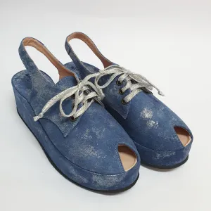 350 medium blue with silver clouds