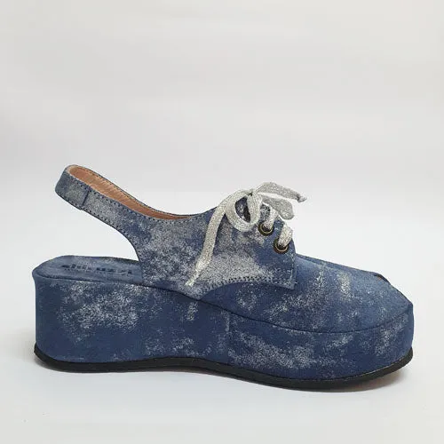 350 medium blue with silver clouds
