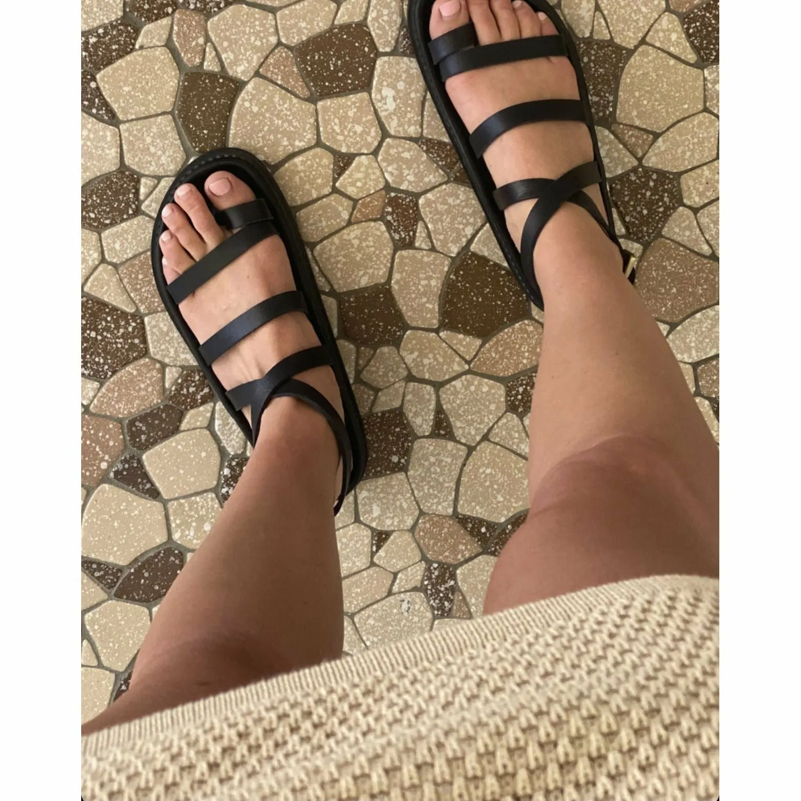 Gigi Sandal ~ Black