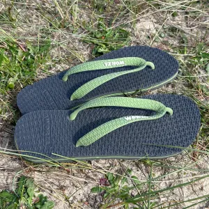 GRANITE - Mens non plastic, biodegradable, rubber flip flops made in the UK.