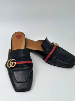 GUCCI Black Slip-On Mules