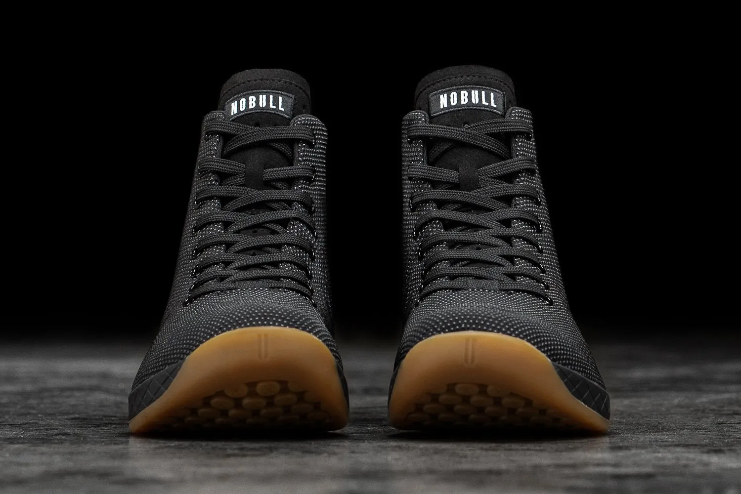 HIGH-TOP BLACK GUM TRAINER (MEN'S)