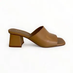 LODI MIL4291 Vegas Camel Mule Sandal
