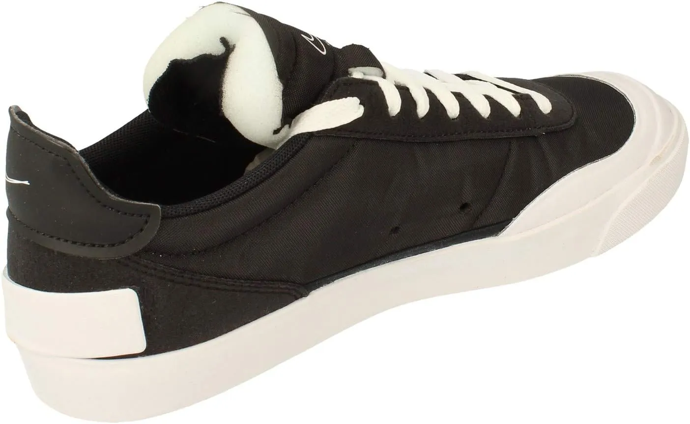 NIKE Men's Tennis Shoe
