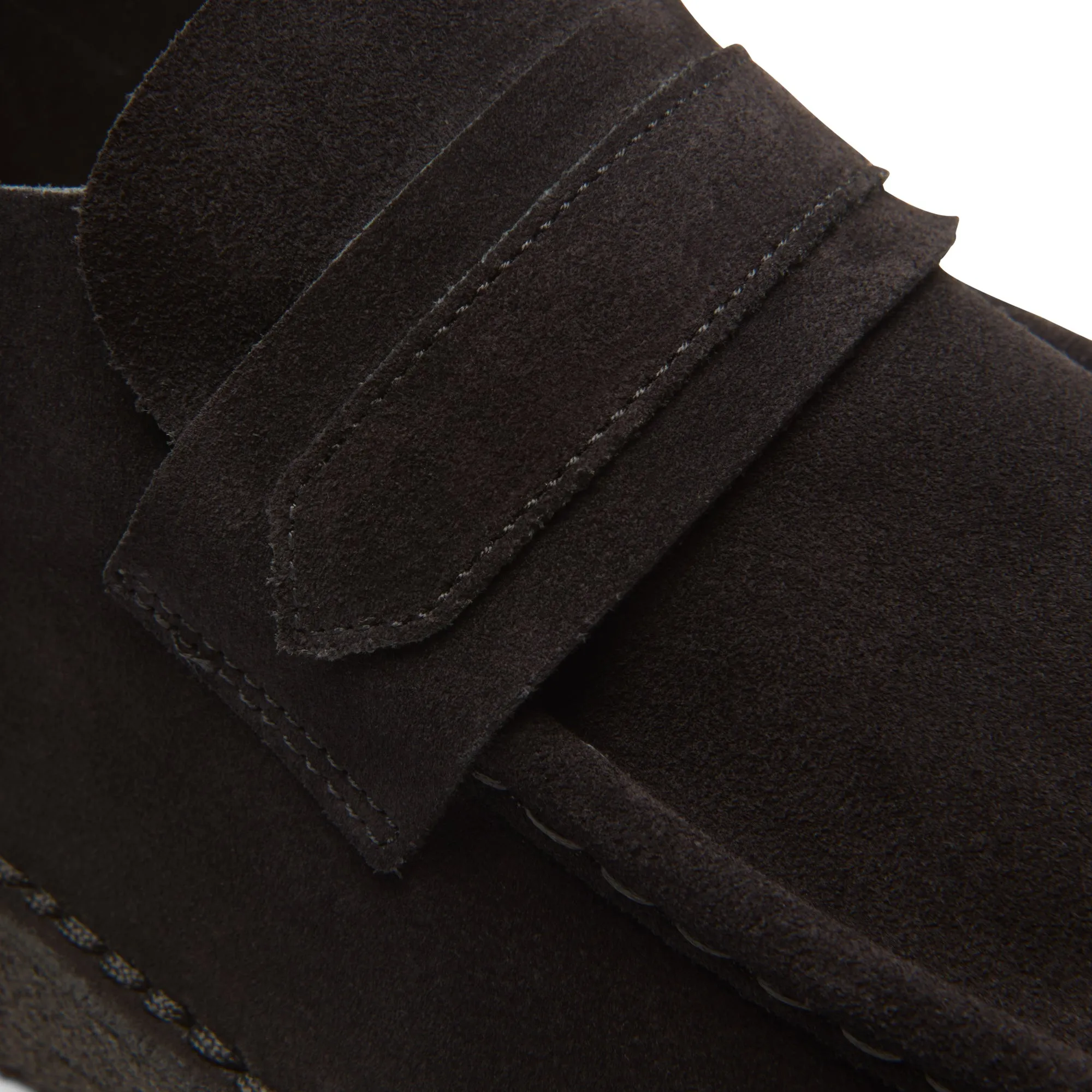 Nomad Loafer
