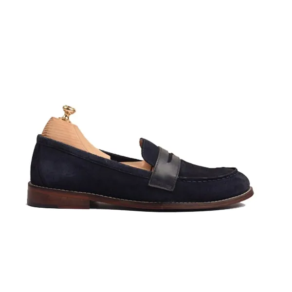 Penny Loafer in Suede Leather
