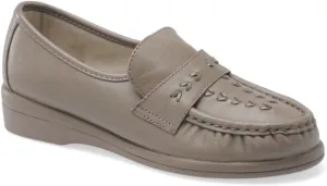 Women's Venus Lite Loafer Flat
