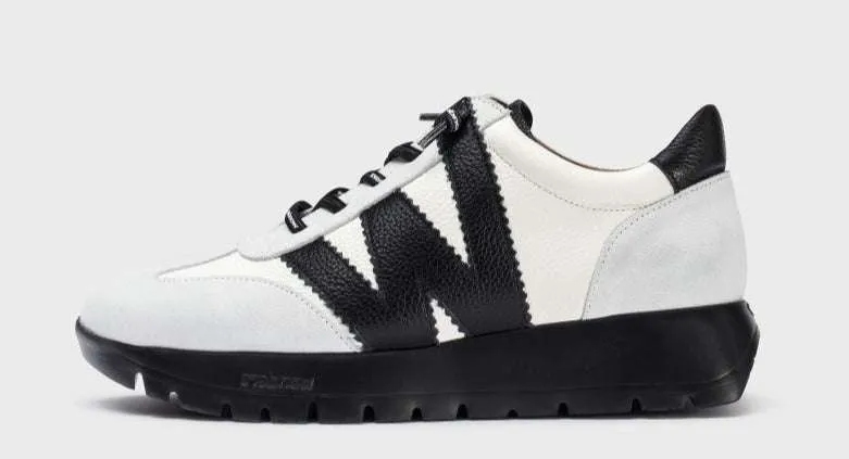 Wonders A2476BLAN- Trainer