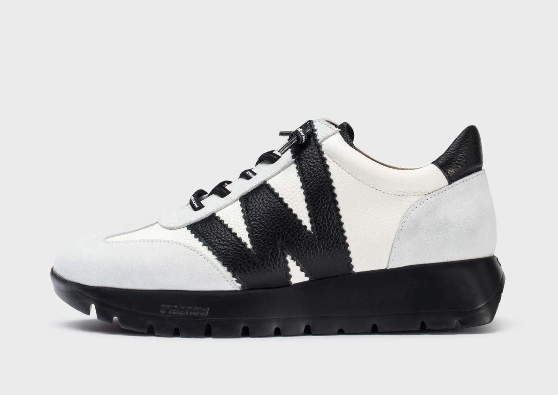Wonders A2476BLAN- Trainer