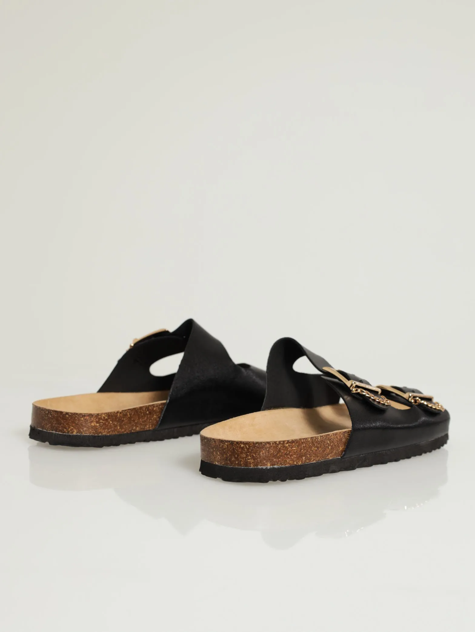 X-Buckle With Chain Two Strap Sandal